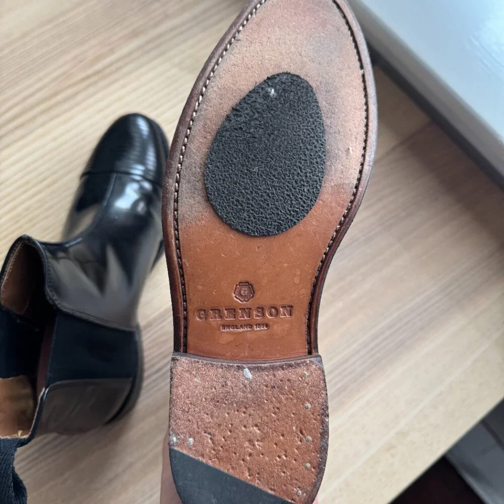 Grenson Women's black patent leather chelsea boots - Picture 4 of 9